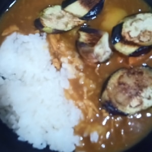 なすのせカレー